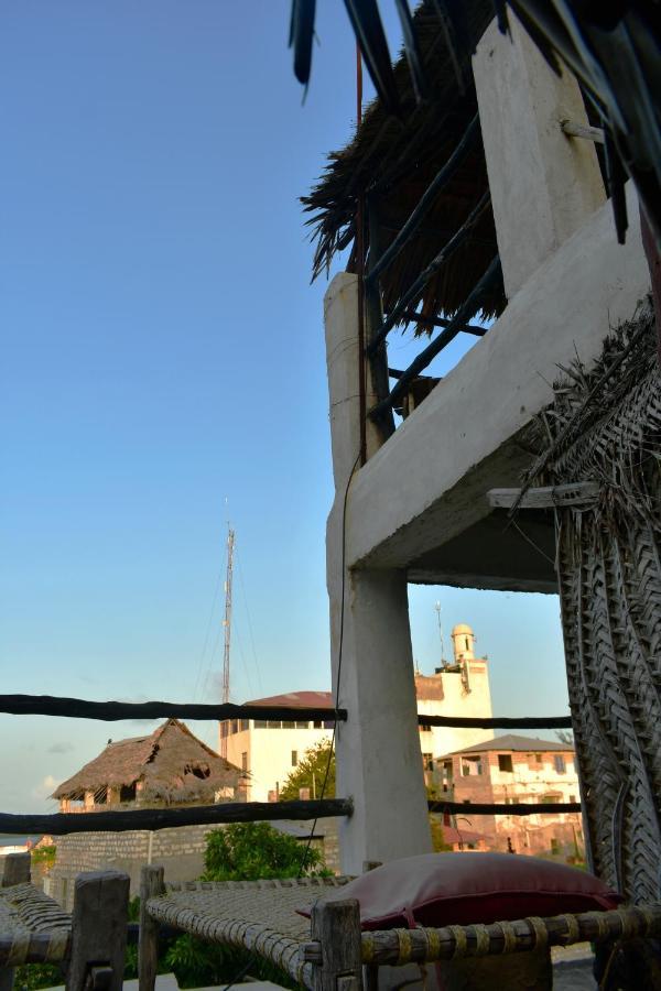 Jambohouse Lamu Bed & Breakfast Exterior photo